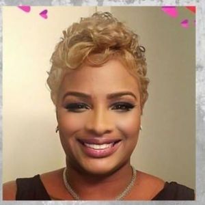 Meet your Posher, Crystal